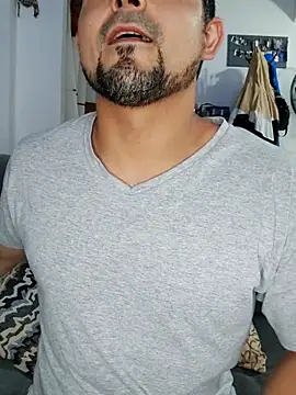 Bradd 32 online show from 11.30.25