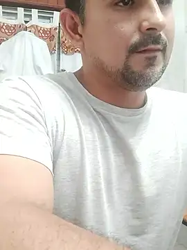 Snapshot of Bradd_32 chatting on 01.09.26 Bradd 32 online show from 01.09.26