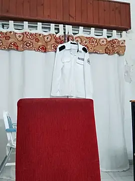 Snapshot of Bradd_32 chatting on 02.06.26 Bradd 32 online show from 02.06.26