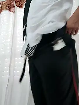 Snapshot of Bradd_32 chatting on 02.09.26 Bradd 32 online show from 02.09.26