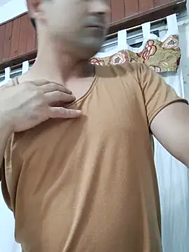 Snapshot of Bradd_32 chatting on 02.15.26 Bradd 32 online show from 02.15.26