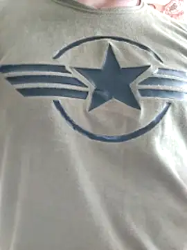 Snapshot of Bradd_32 chatting on 03.09.26 Bradd 32 online show from 03.09.26