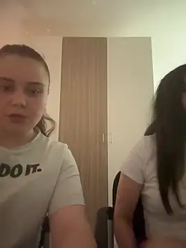 Snapshot of FemmeAffair chatting on 03.11.26 FemmeAffair online show from 03.11.26