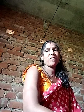 Snapshot of Savita992 chatting on 09.17.25 Savita992 online show from 09.17.25