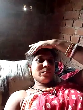 Snapshot of Savita992 chatting on 09.24.25 Savita992 online show from 09.24.25