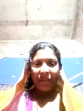 Snapshot of Savita992 chatting on 11.16.25 Savita992 online show from 11.16.25