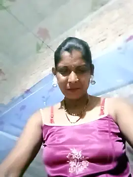 Snapshot of Savita992 chatting on 07.29.26 Savita992 online show from 07.29.26
