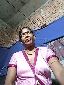 Snapshot of Savita992 chatting on 08.07.26 Savita992 online show from 08.07.26