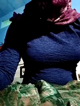 Snapshot of Gauri-Dhar chatting on 12.04.25 Gauri-Dhar online show from 12.04.25