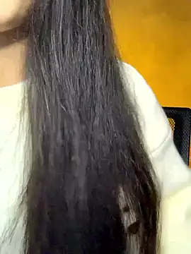 Snapshot of Nhinhi18 chatting on 01.08.26 Nhinhi18 online show from 01.08.26