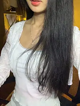 Snapshot of Nhinhi18 chatting on 03.04.26 Nhinhi18 online show from 03.04.26