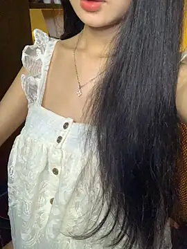 Nhinhi18 online show from 06.25.26