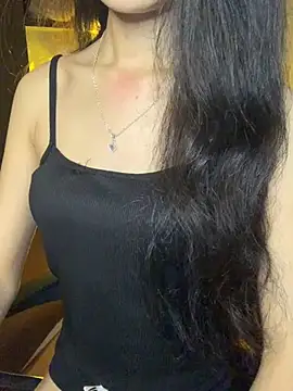 Nhinhi18 online show from 07.25.26