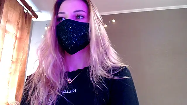 Iris lave online show from 04.21.26