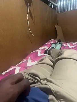 Snapshot of PAPAEXCLUSIVE_ chatting on 04.01.26 PAPAEXCLUSIVE online show from 04.01.26