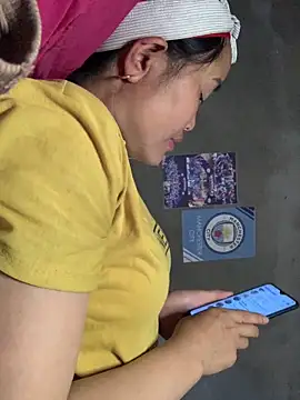 Snapshot of naop7 chatting on 04.03.26 naop7 online show from 04.03.26