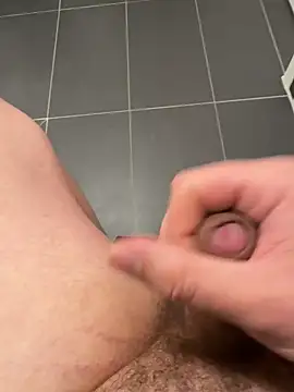 Whitecock1020 online show from 02.18.26