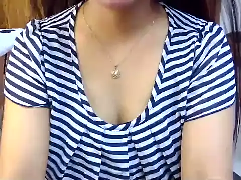 Snapshot of Obonti_2000 chatting on 09.15.25 Obonti 2000 online show from 09.15.25