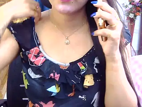 Snapshot of Obonti_2000 chatting on 09.26.25 Obonti 2000 online show from 09.26.25