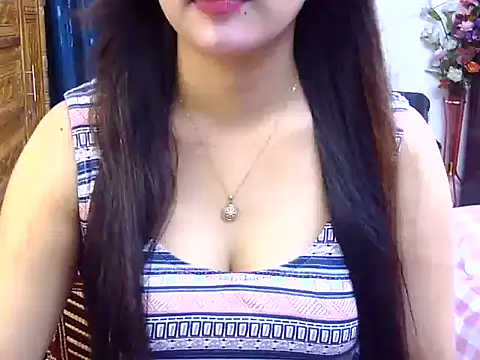 Snapshot of Obonti_2000 chatting on 09.29.25 Obonti 2000 online show from 09.29.25