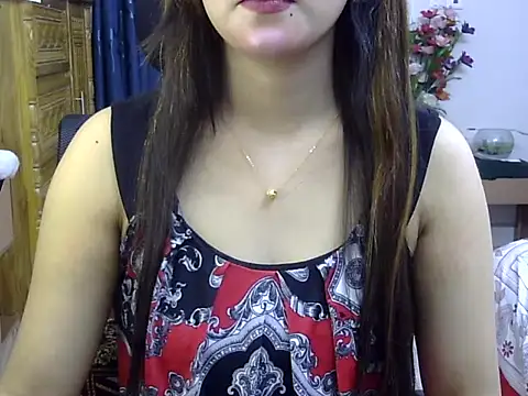 Snapshot of Obonti_2000 chatting on 12.05.25 Obonti 2000 online show from 12.05.25