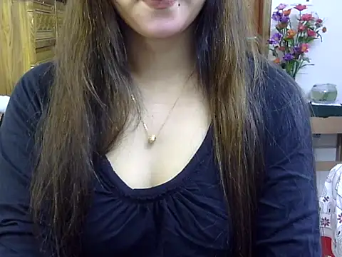 Snapshot of Obonti_2000 chatting on 12.18.25 Obonti 2000 online show from 12.18.25