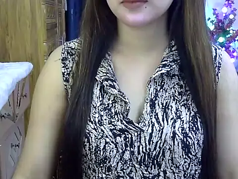 Snapshot of Obonti_2000 chatting on 02.06.26 Obonti 2000 online show from 02.06.26