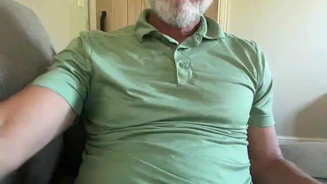 Snapshot of braselton06 chatting on 09.30.25 braselton06 online show from 09.30.25