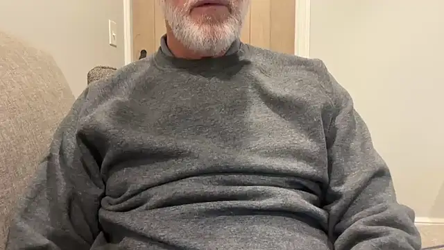 Snapshot of braselton06 chatting on 11.10.25 braselton06 online show from 11.10.25