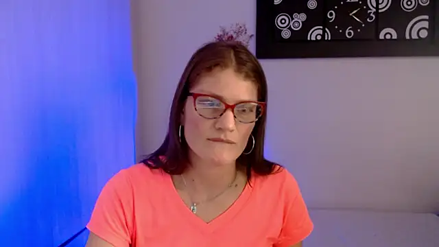 Snapshot of Camila-ventura chatting on 02.01.26 Camila-ventura online show from 02.01.26