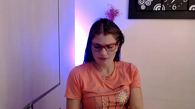 Snapshot of Camila-ventura chatting on 02.25.26 Camila-ventura online show from 02.25.26