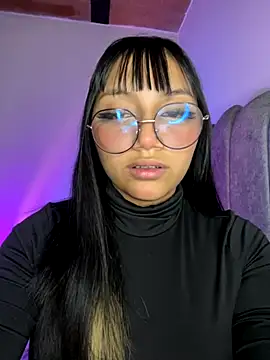 Maddy w online show from 09.10.25