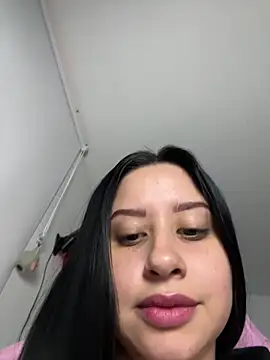 lucy grey25 online show from 02.17.26