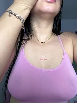 lucy grey25 online show from 02.27.26