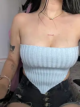 lucy grey25 online show from 03.03.26