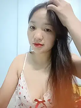 Snapshot of ttbiin chatting on 07.17.26 ttbiin online show from 07.17.26