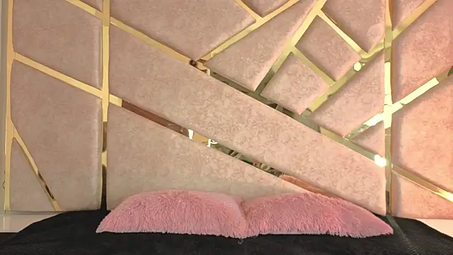 Zafiro claire online show from 12.16.25