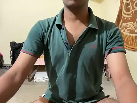 project085 online show from 10.28.25