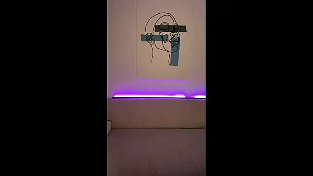 Snapshot of SoulNonNude chatting on 12.18.25 SoulNonNude online show from 12.18.25