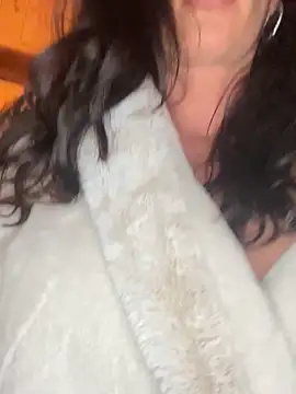 Elegant-Chlo37 online show from 03.18.26