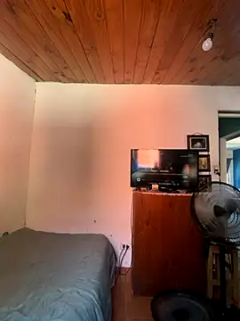 Snapshot of Babylovetiernax chatting on 11.25.25 Babylovetiernax online show from 11.25.25