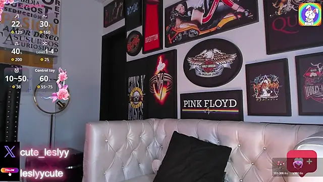 lesly cutee online show from 11.19.25