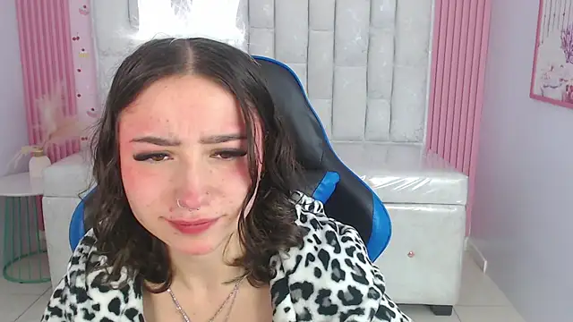 venuss09 s online show from 01.06.26