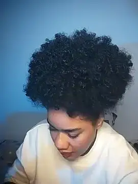 Snapshot of Maaaar_ chatting on 10.18.25 Maaaar online show from 10.18.25