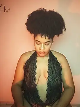 Snapshot of Maaaar_ chatting on 11.23.25 Maaaar online show from 11.23.25