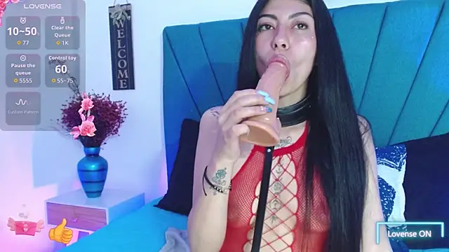 Snapshot of Aily_star chatting on 10.02.25 Aily star online show from 10.02.25