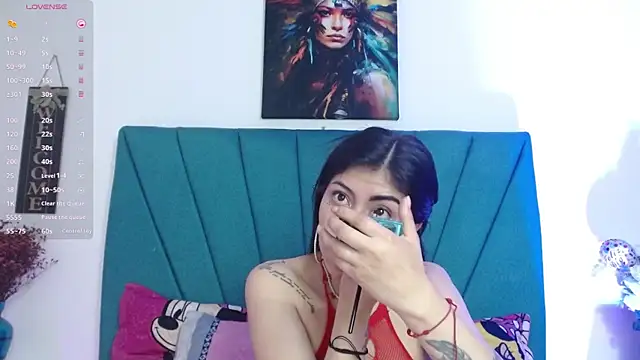 Snapshot of Aily_star chatting on 11.30.25 Aily star online show from 11.30.25