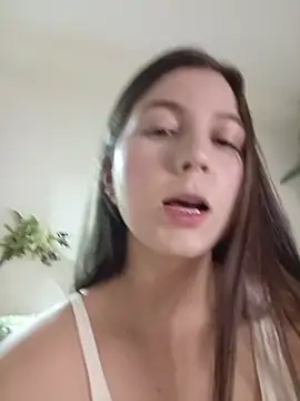 Arianna Moss online show from 06.10.26