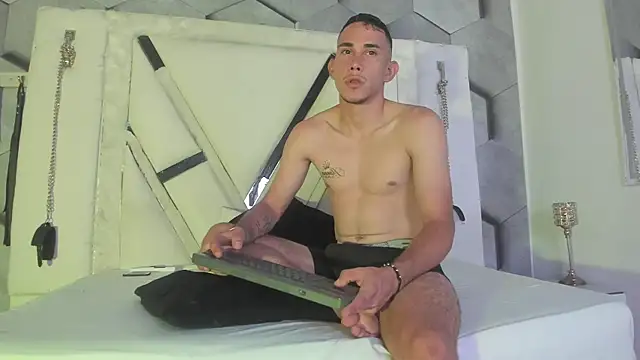 PeterBowel online show from 09.19.25