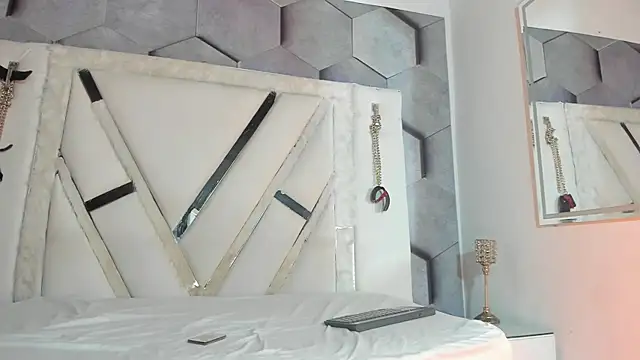 PeterBowel online show from 10.07.25